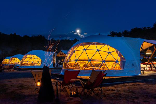 ベストレート保証]【岐阜】ホコグランピング | Hoko.Glamping | 根の上アウトドアパーク恵那の料金一覧・宿泊プラン一覧 - Aeru  STAY -アエル ステイ- | 岐阜県恵那市公式