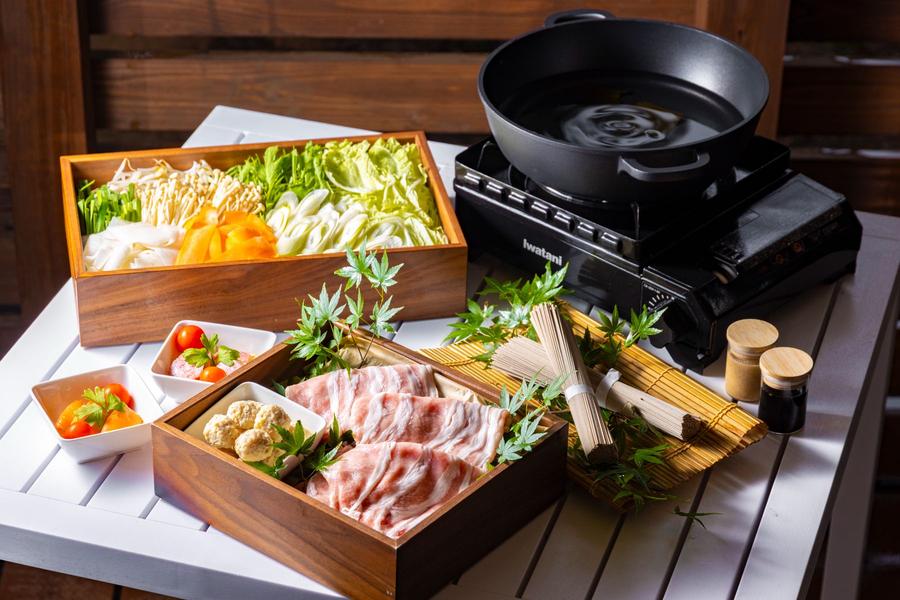 蕎麦つゆ仕立て三浦豚のしゃぶしゃぶ鍋